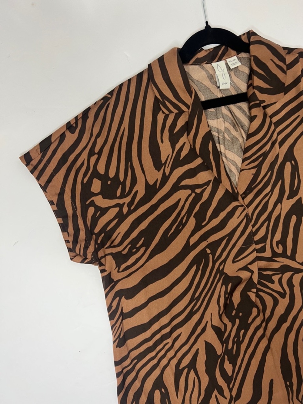 Women’s Joie Zebra-Print Short-Sleeve Blouse XS - Picture 4 of 8